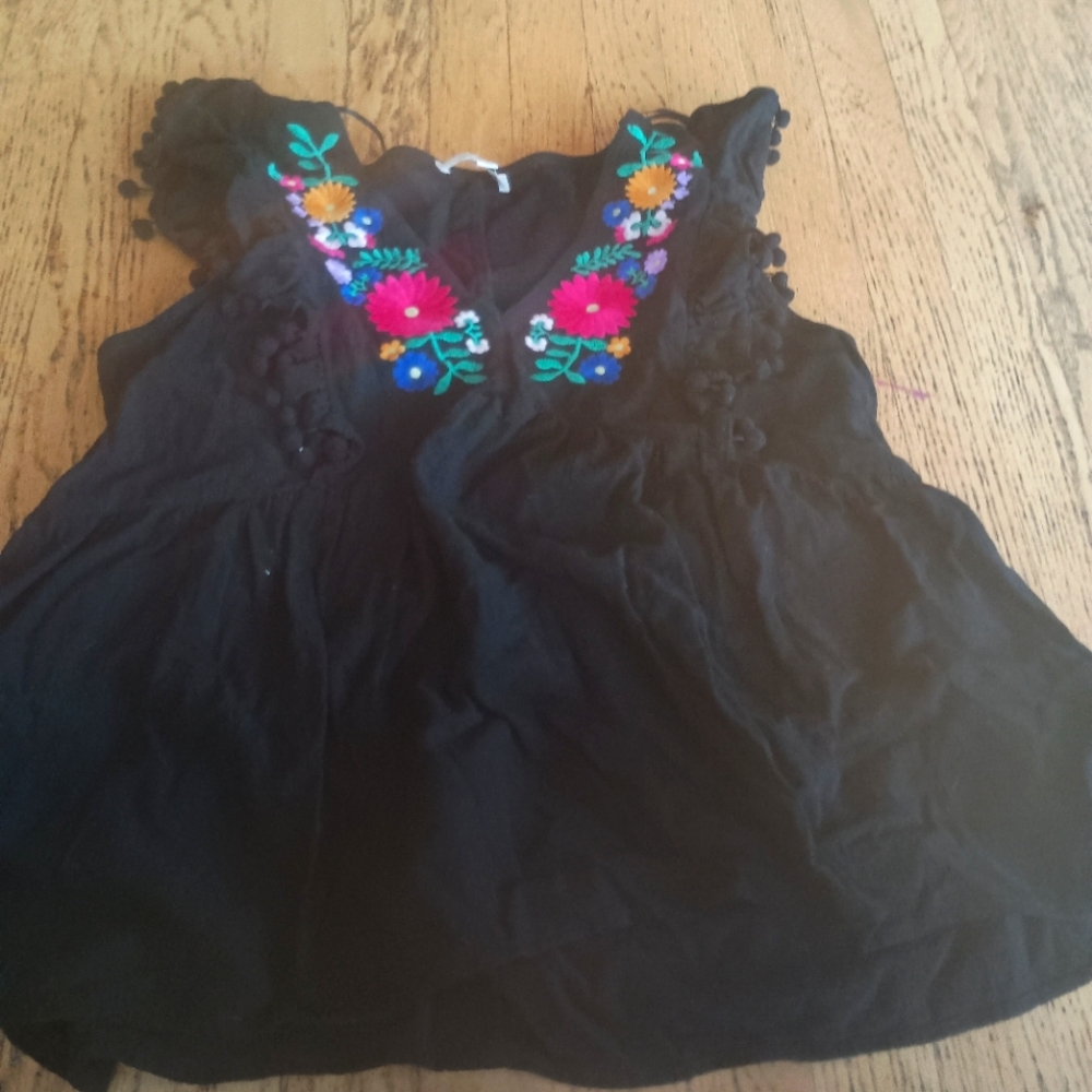 Umgee Black Blouse TOP SHIRT WOMENS XL  with Colorful Embroidery BOHO $68